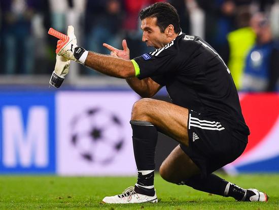 詹姆斯篮板抢断连续上榜