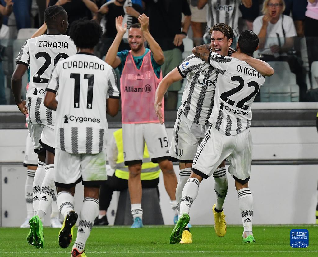 这队太团队了，每个人都能站出来