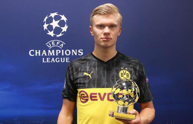 荣耀加身！大连可为夺季军直通中乙，教练球员揽获多个奖项