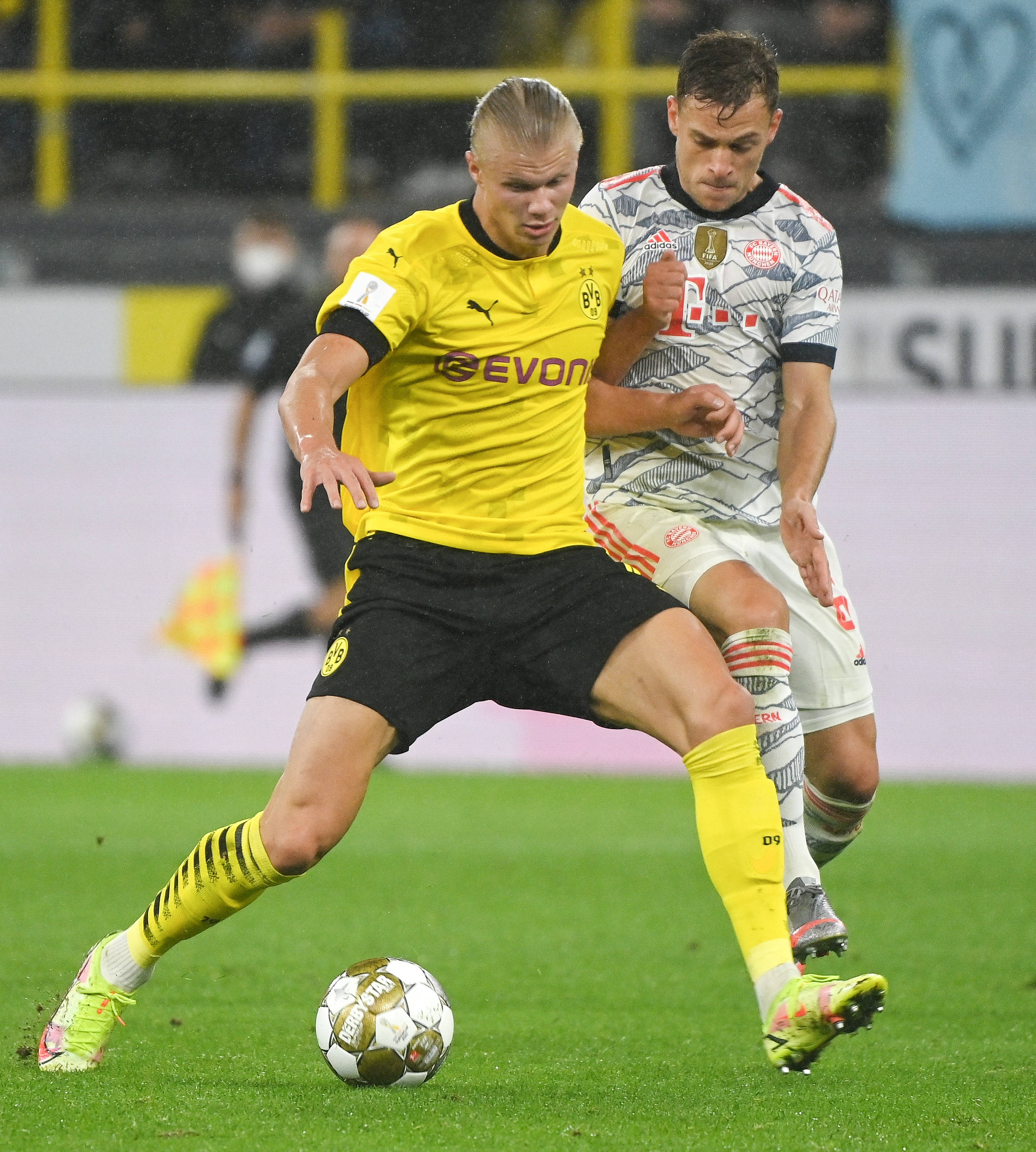 里弗斯：字母哥正在接受核磁共振检查，不认为他是跟腱受伤