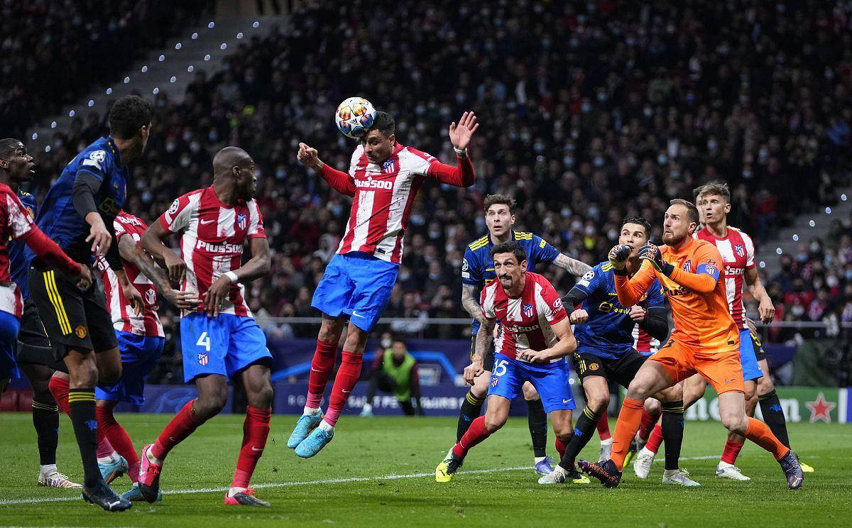 赫内斯支持废除50+1，拜仁球迷拉横幅反对：这是不可想象的